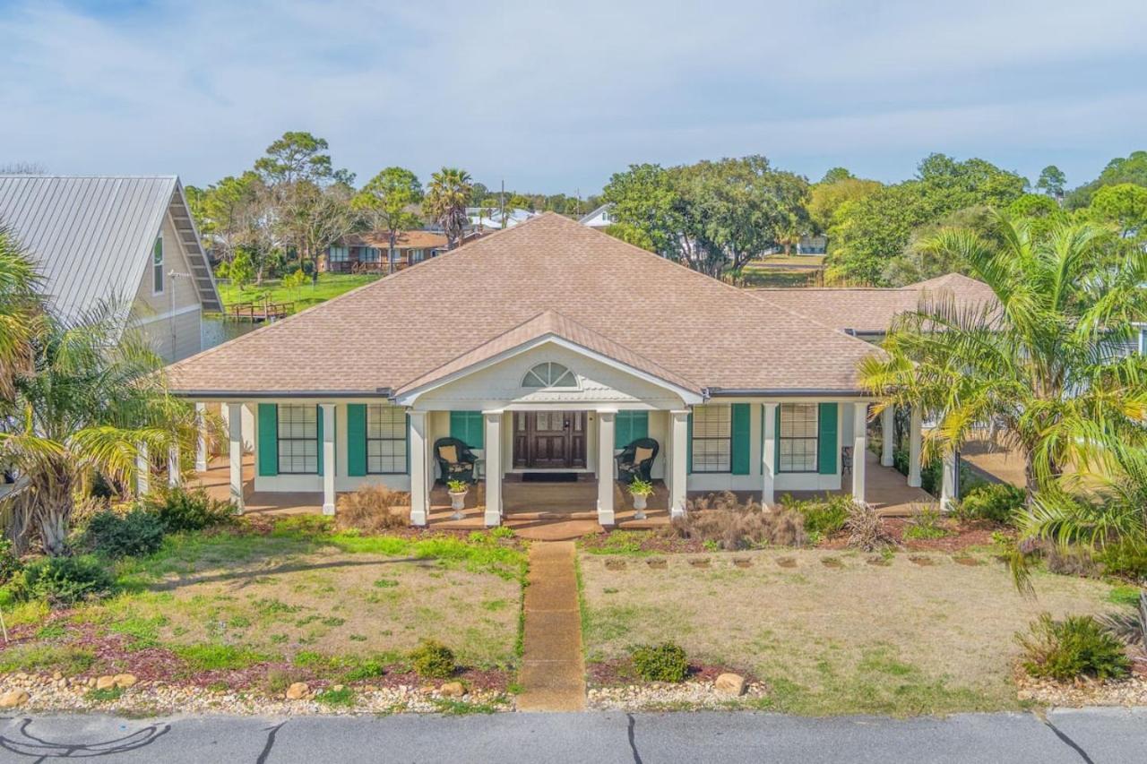 Casa De Riviera, Luxe Infinity Pool, Lakefront, Free Daily Activities, Walk To Beach * Panama City Beach