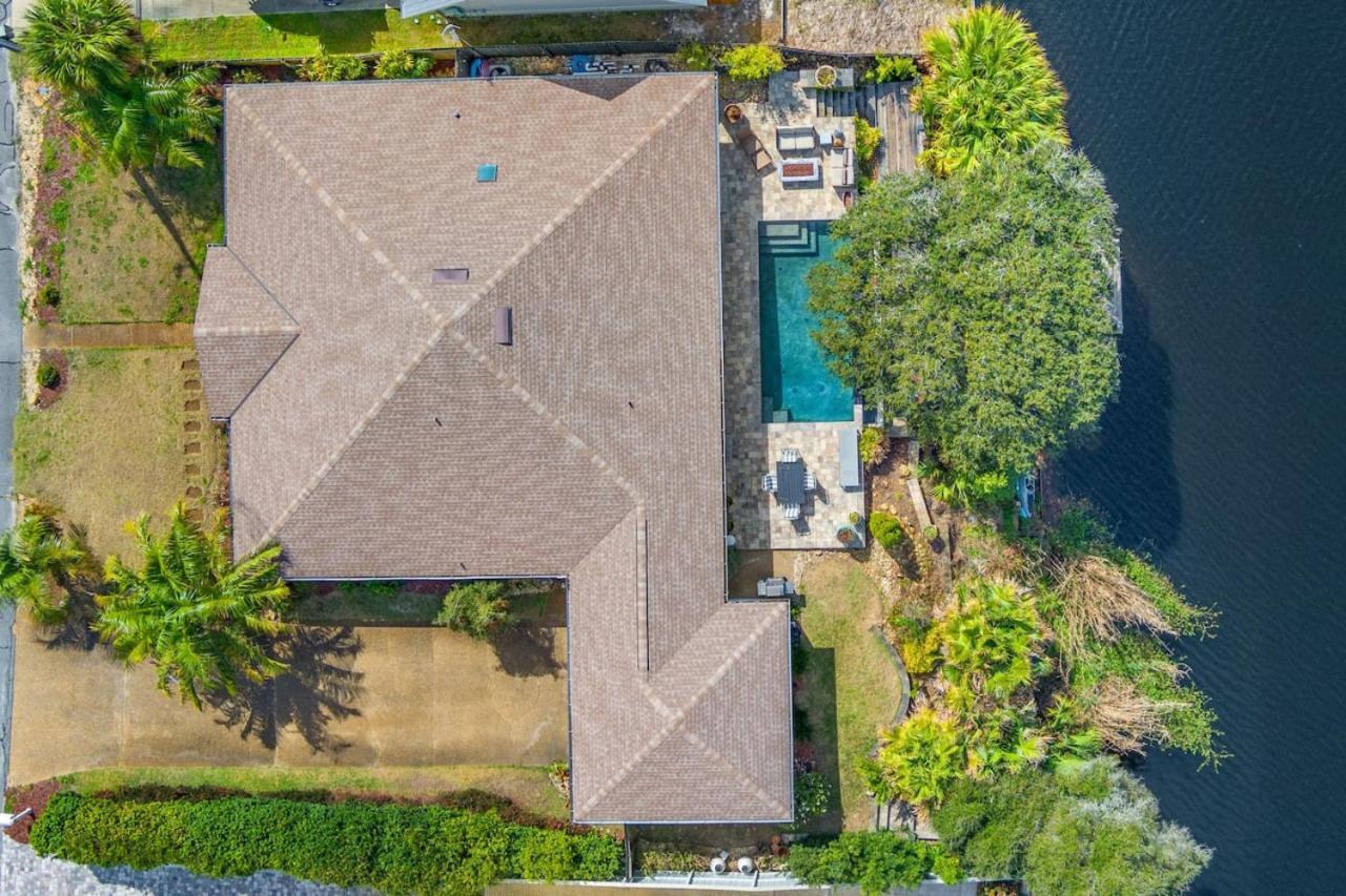 Casa De Riviera, Luxe Infinity Pool, Lakefront, Free Daily Activities, Walk To Beach Holiday home Panama City Beach
