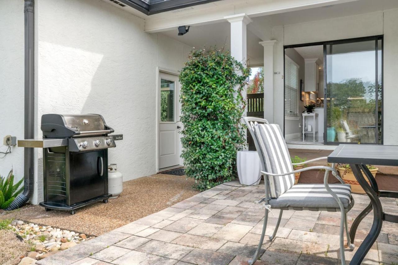 Holiday home Casa De Riviera, Luxe Infinity Pool, Lakefront, Free Daily Activities, Walk To Beach Panama City Beach