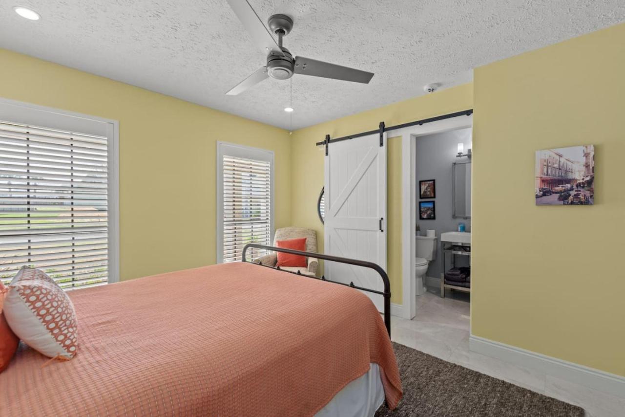 Casa De Riviera, Luxe Infinity Pool, Lakefront, Free Daily Activities, Walk To Beach Holiday home Panama City Beach