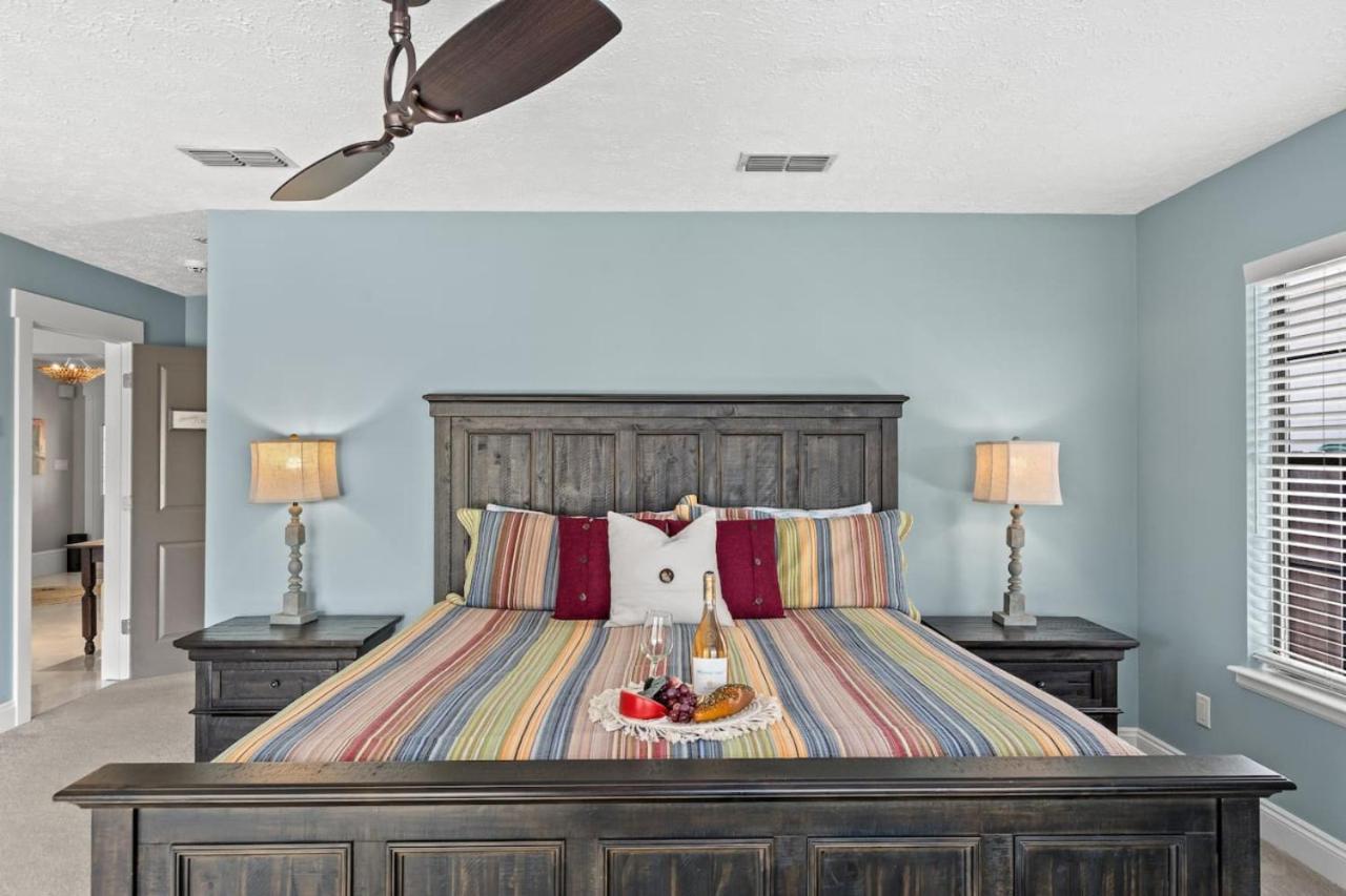 Casa De Riviera, Luxe Infinity Pool, Lakefront, Free Daily Activities, Walk To Beach * Panama City Beach